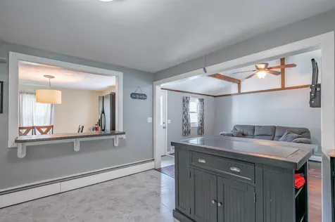 66 Avon Drive Nashua NH 03064