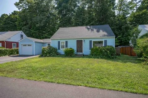 66 Avon Drive Nashua NH 03064