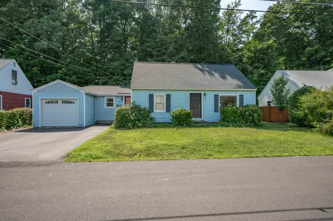 66 Avon Drive Nashua NH 03064