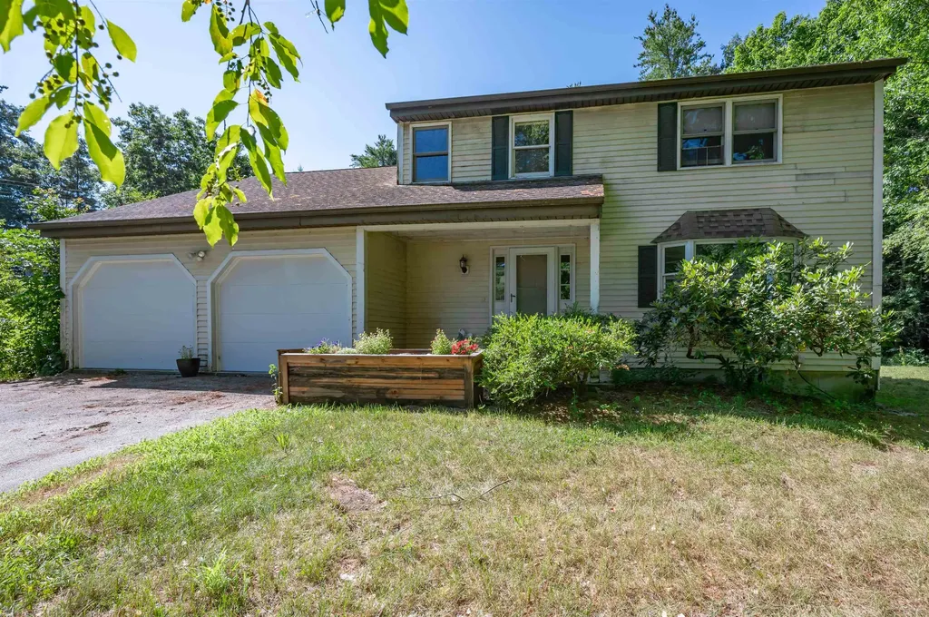 41 Lund Drive Hudson NH 03051