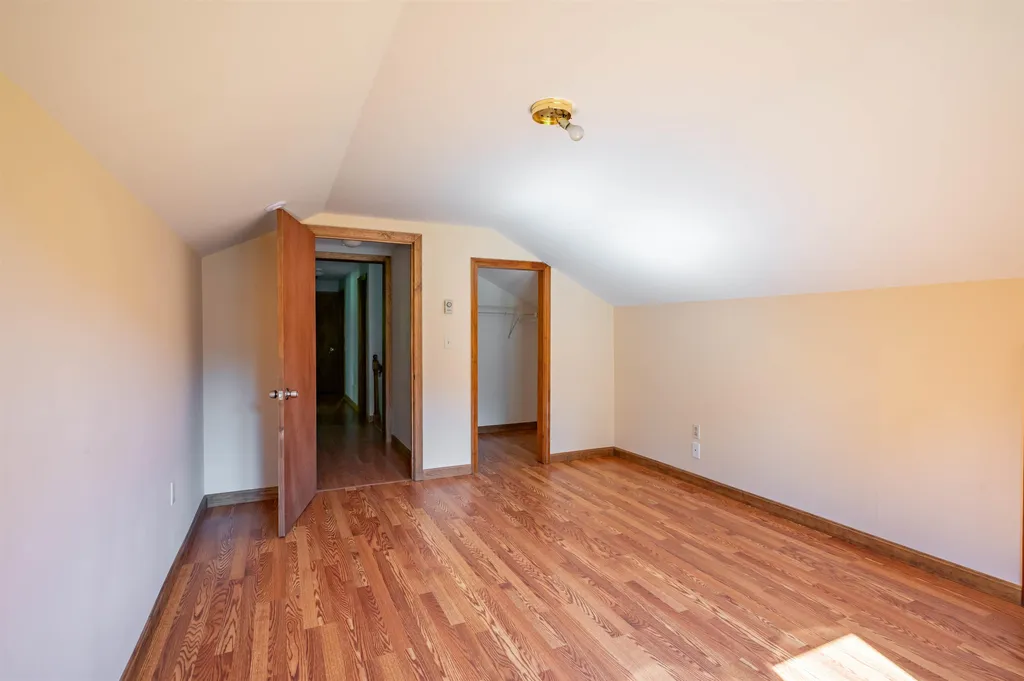 41 Lund Drive Hudson NH 03051