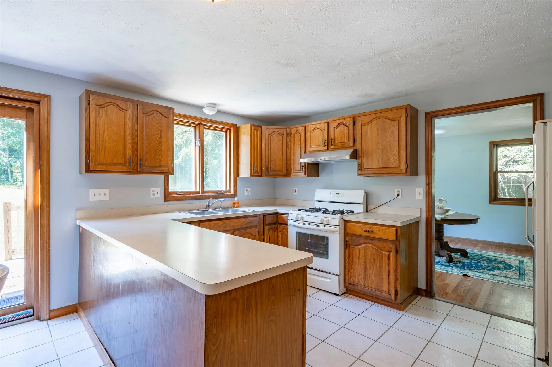 41 Lund Drive Hudson NH 03051