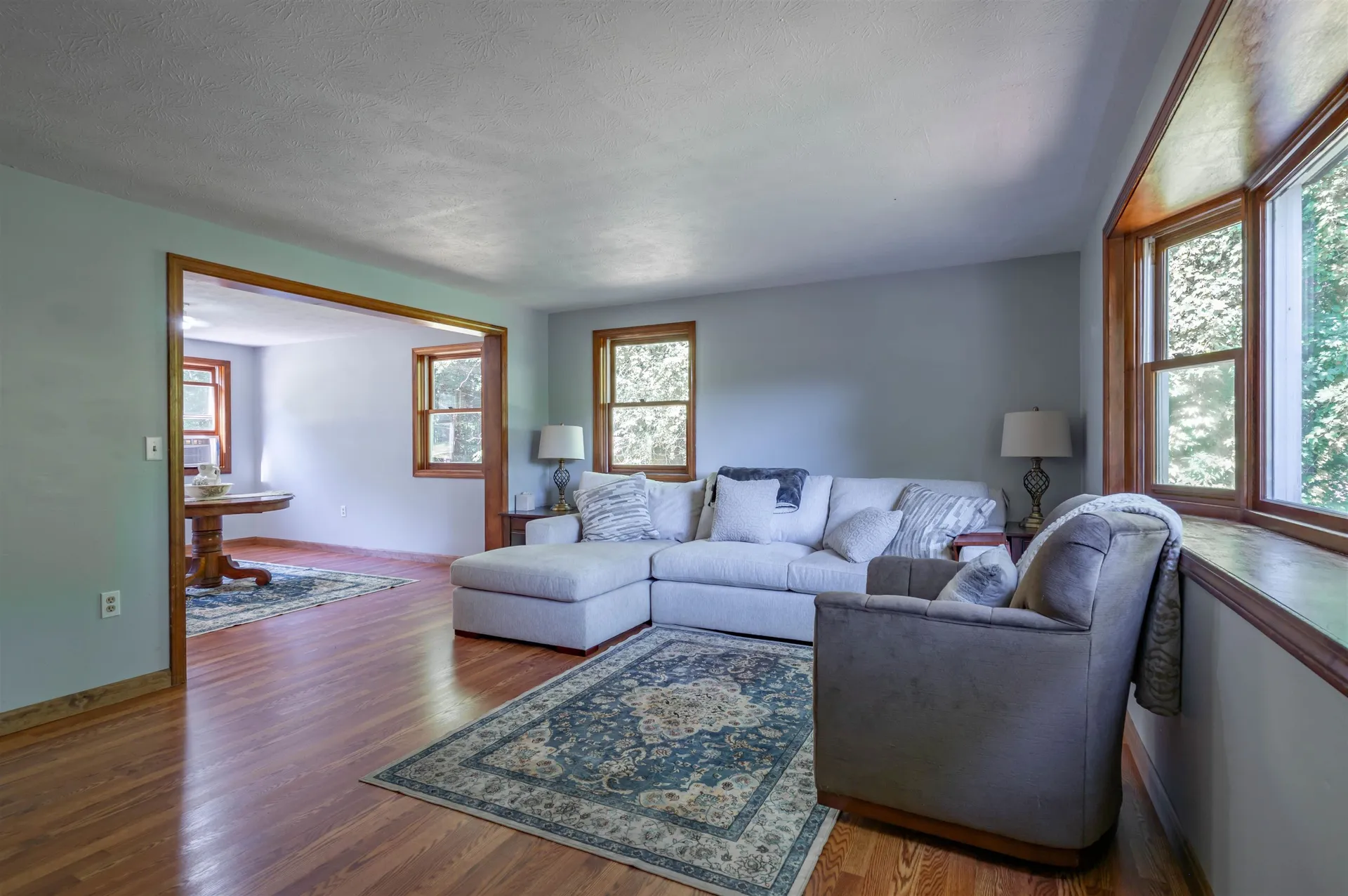 41 Lund Drive Hudson NH 03051