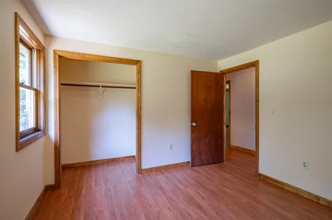 41 Lund Drive Hudson NH 03051
