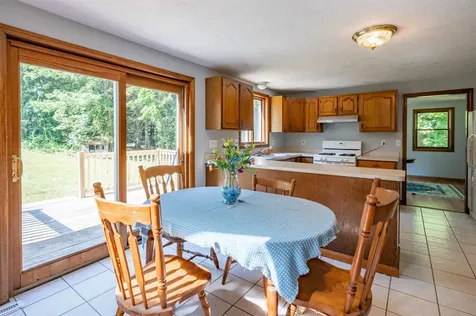 41 Lund Drive Hudson NH 03051