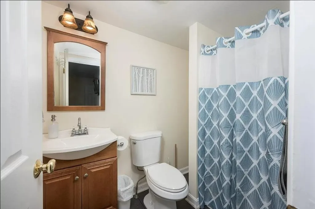 885 Laconia Road Tilton NH 03276