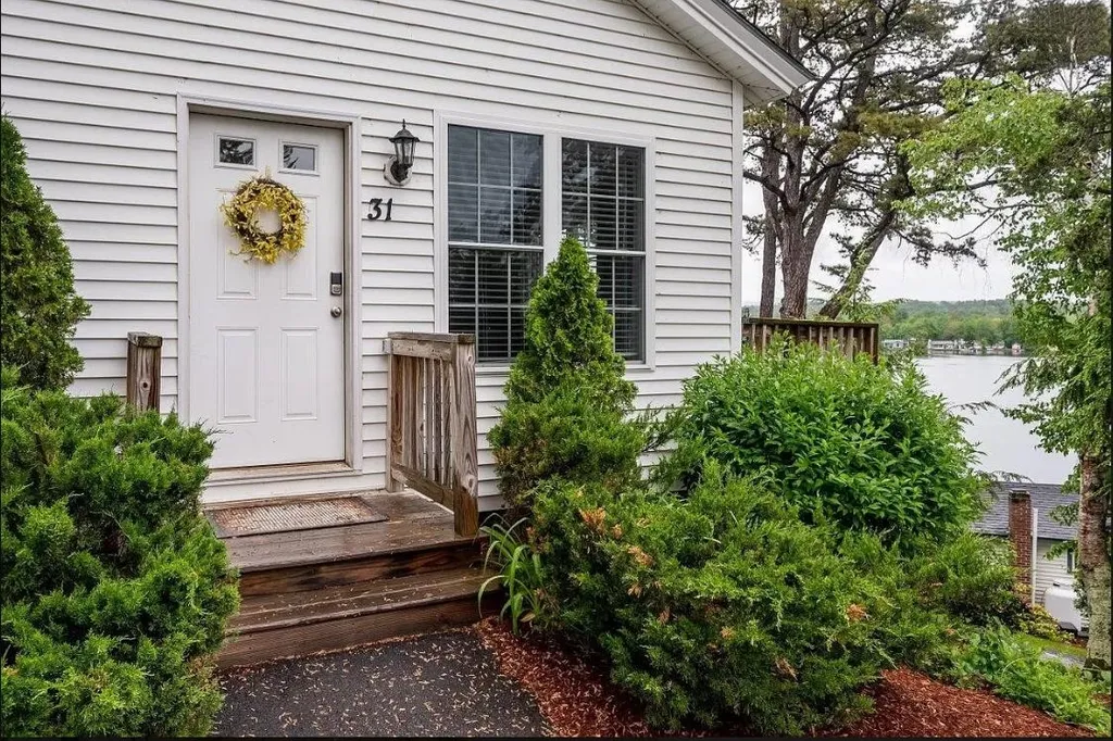 885 Laconia Road Tilton NH 03276
