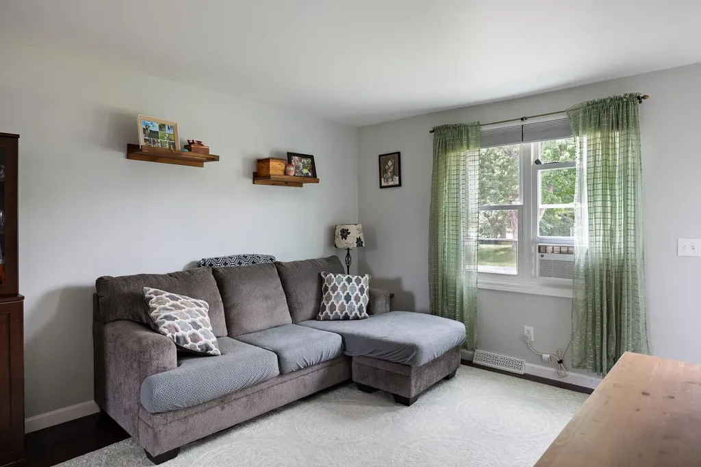 115 Sunny View Drive Jericho VT 05465