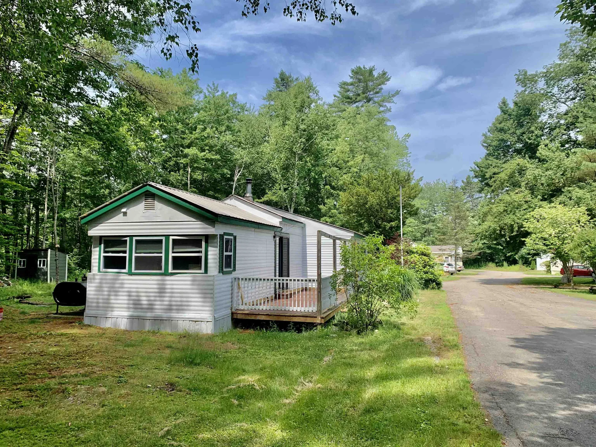 862 Mayhew Turnpike Bridgewater NH 03235