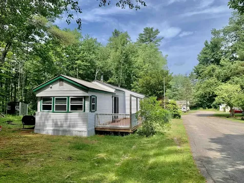 862 Mayhew Turnpike Bridgewater NH 03235