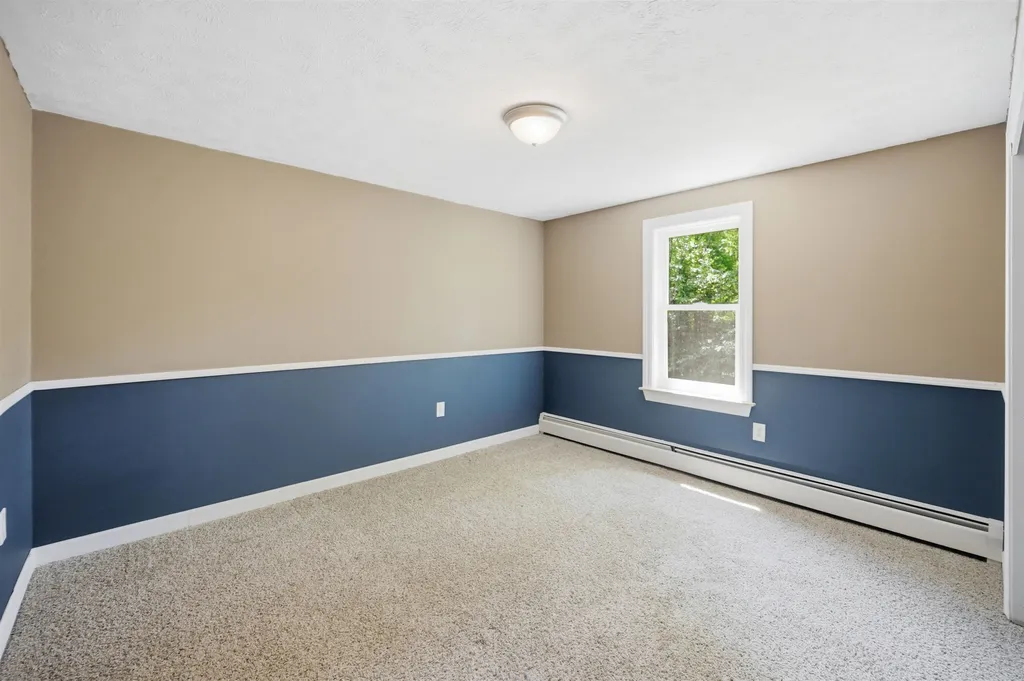 95 Whittier Drive Fremont NH 03044