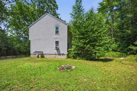 95 Whittier Drive Fremont NH 03044