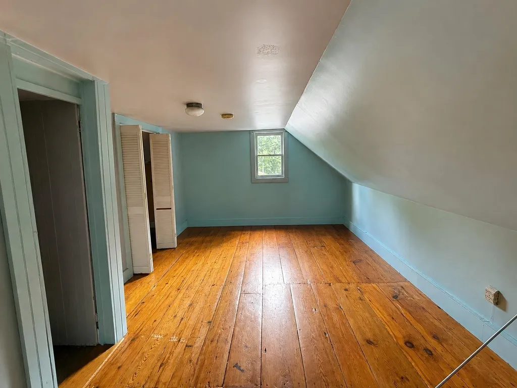 1 Tash Road New Durham NH 03855