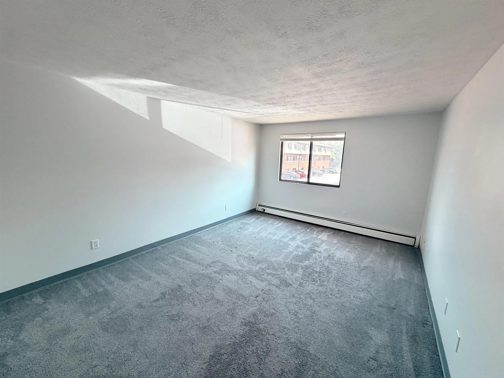 45 Log Street Manchester NH 03102