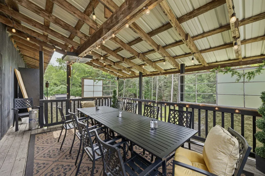 17 Lake Tarleton Road Warren NH 03279