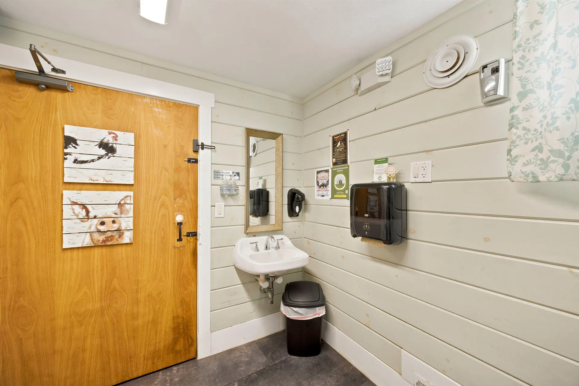 17 Lake Tarleton Road Warren NH 03279