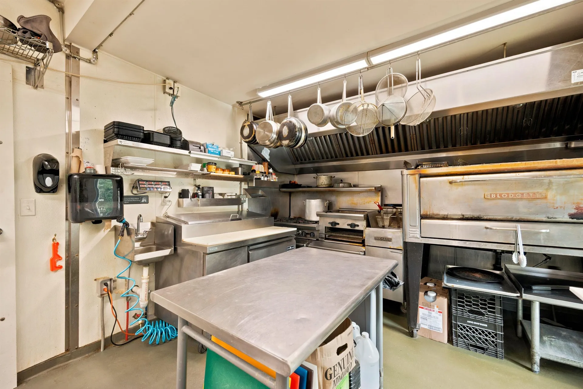 17 Lake Tarleton Road Warren NH 03279