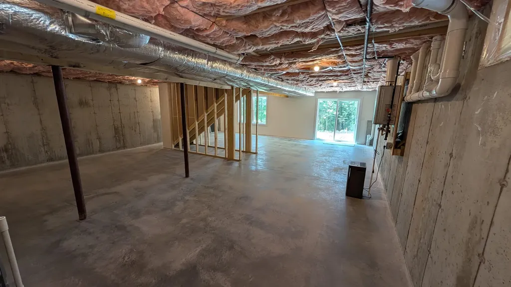 156 Whiting Hill Road Milford NH 03055