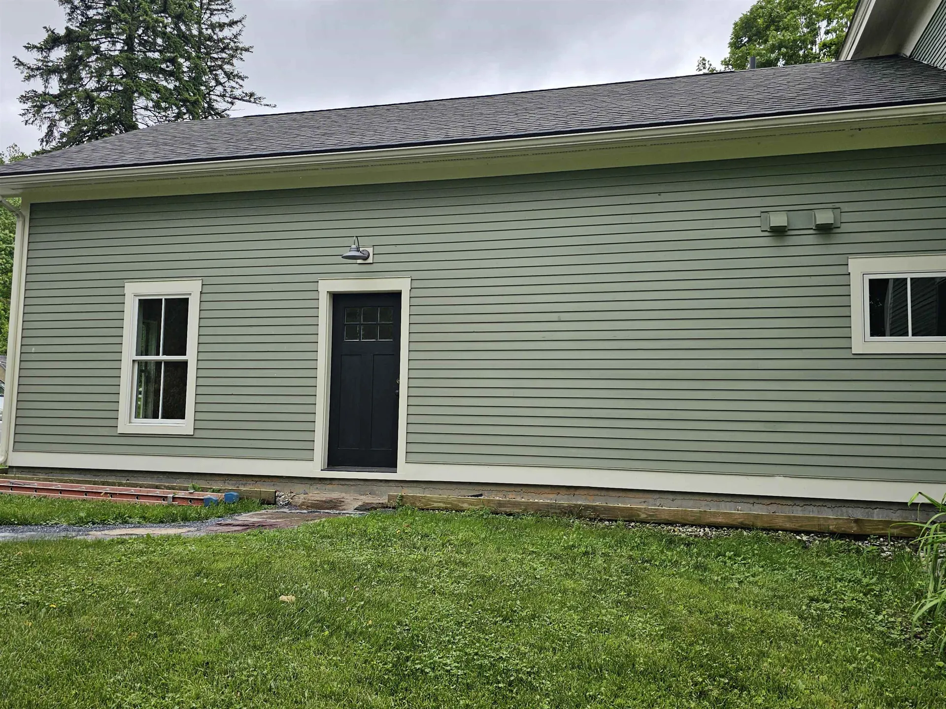 3795 Vt Rte 7 Route Charlotte VT 05445
