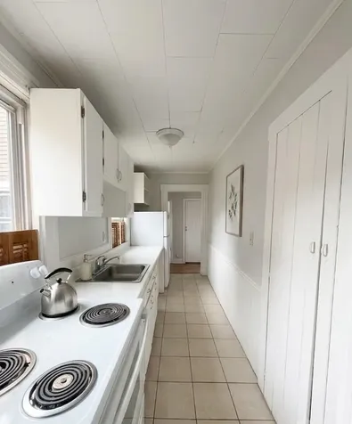 34 Myrtle Street Hillsborough NH 03244