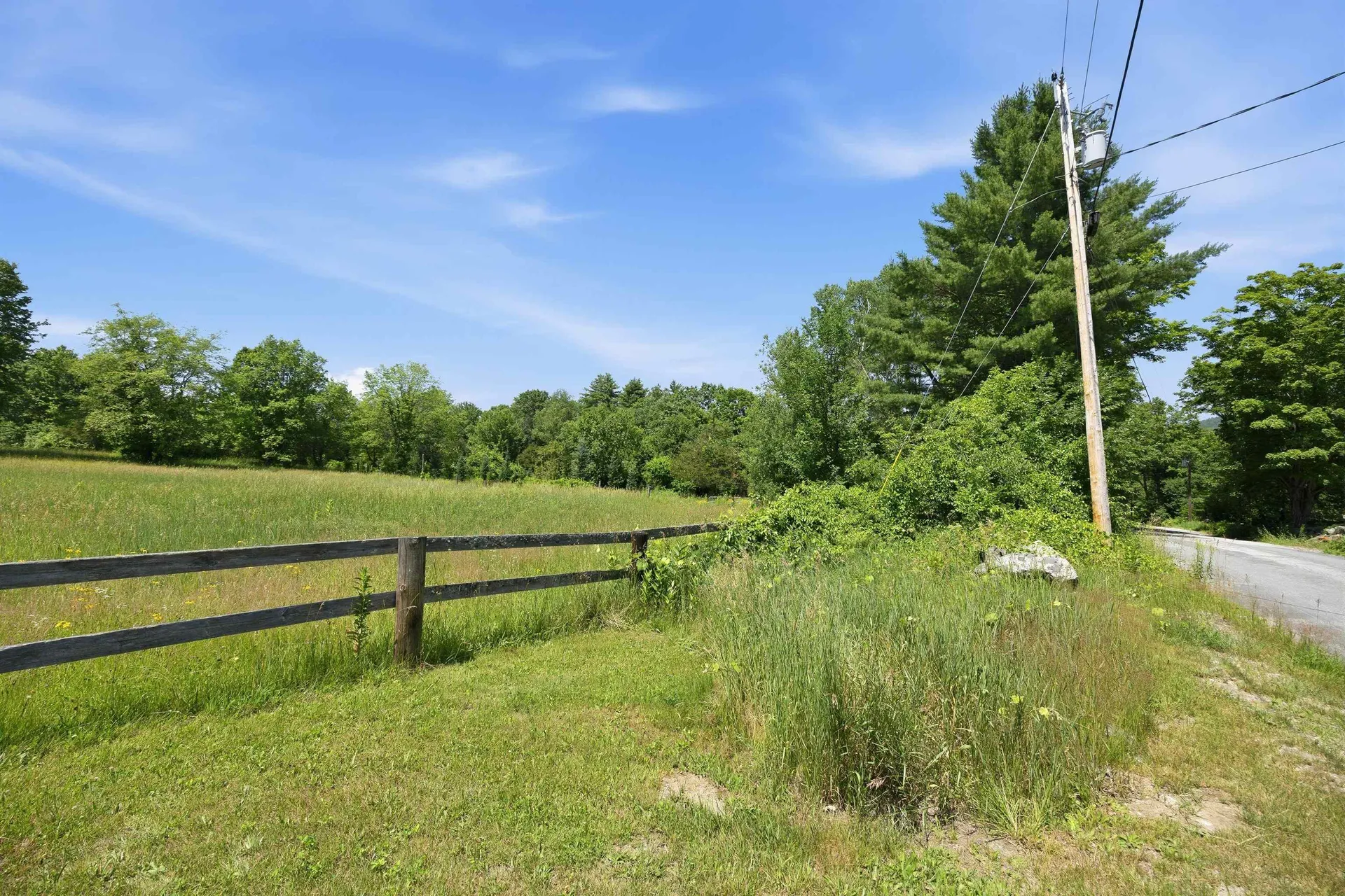 Breezy Hill Road Bradford NH 03221