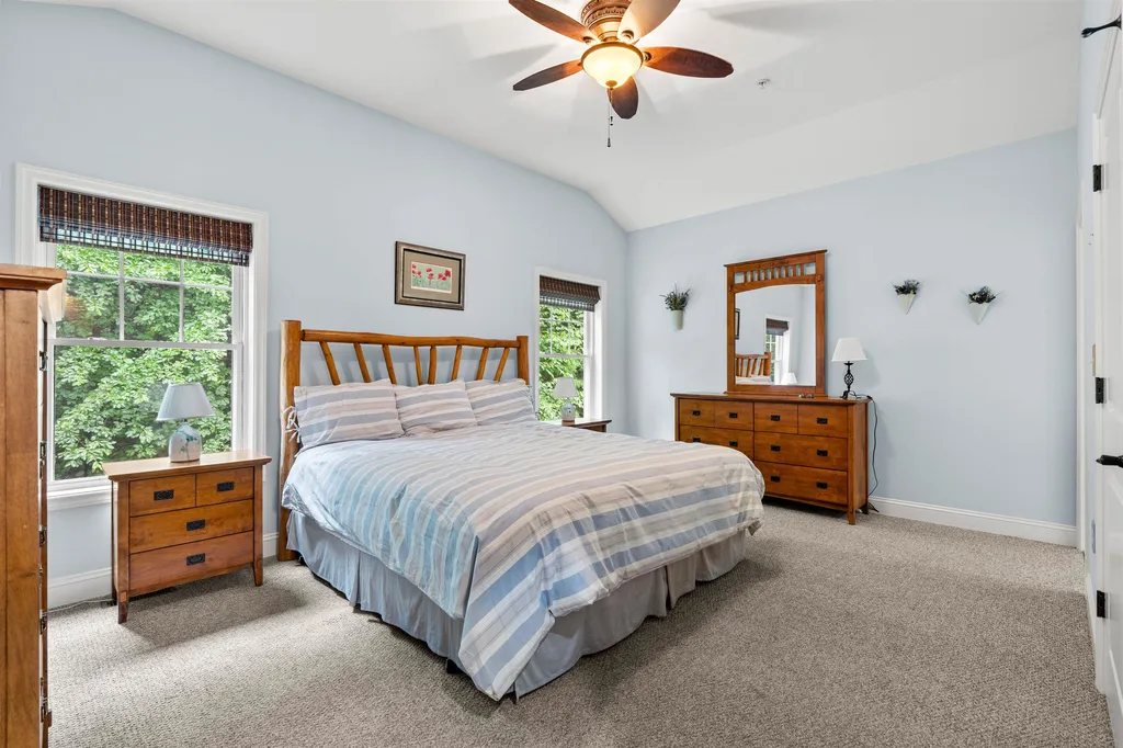 32 Birch Circle Brentwood NH 03833