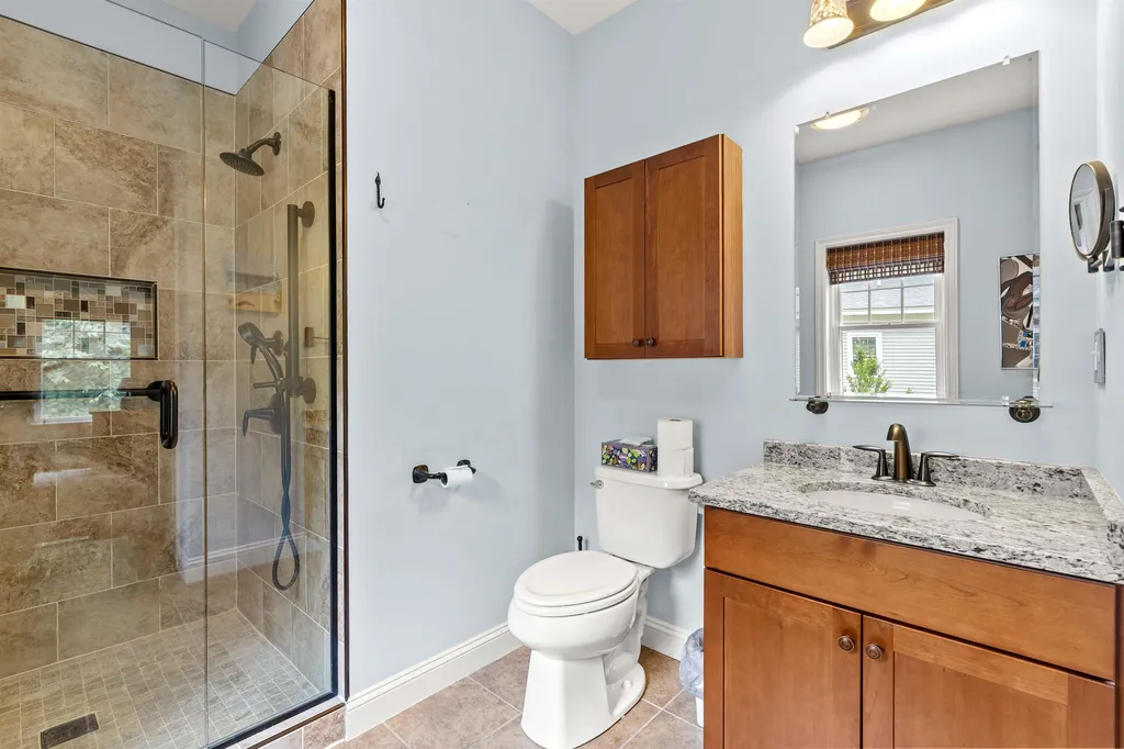 32 Birch Circle Brentwood NH 03833