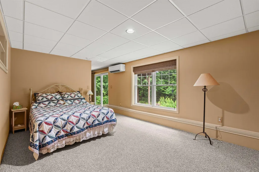 32 Birch Circle Brentwood NH 03833