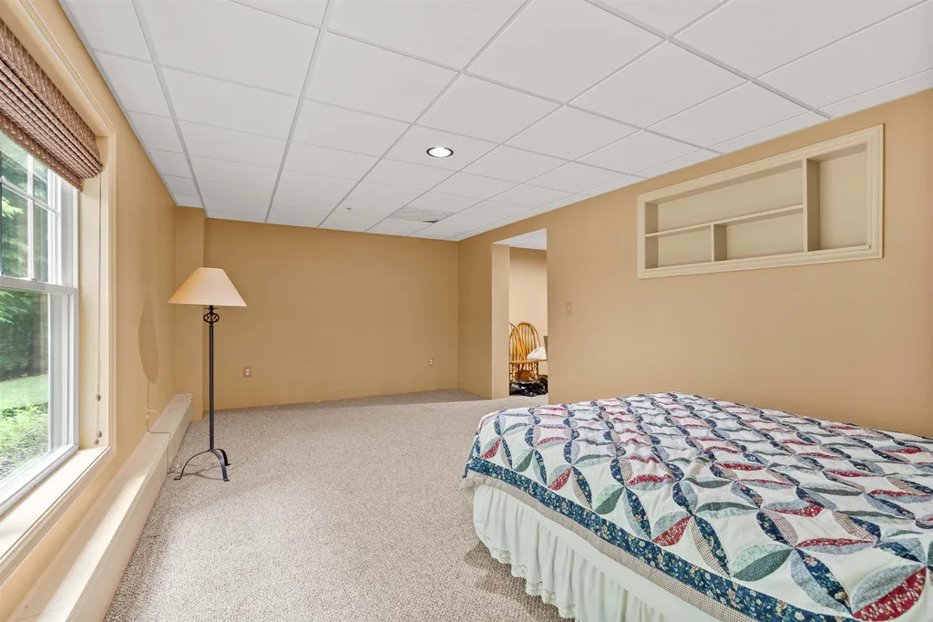 32 Birch Circle Brentwood NH 03833