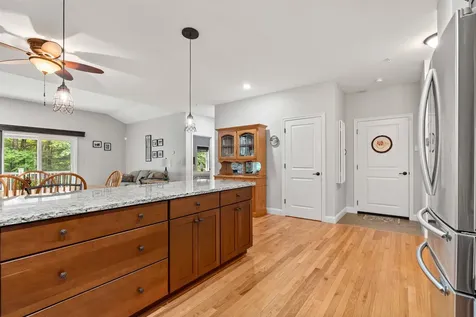 32 Birch Circle Brentwood NH 03833
