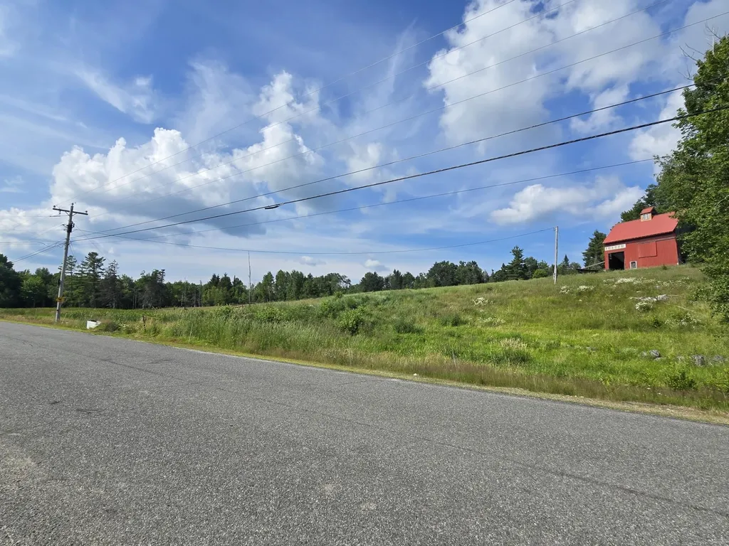 12 N. Fletcher Road Groton NH 03241