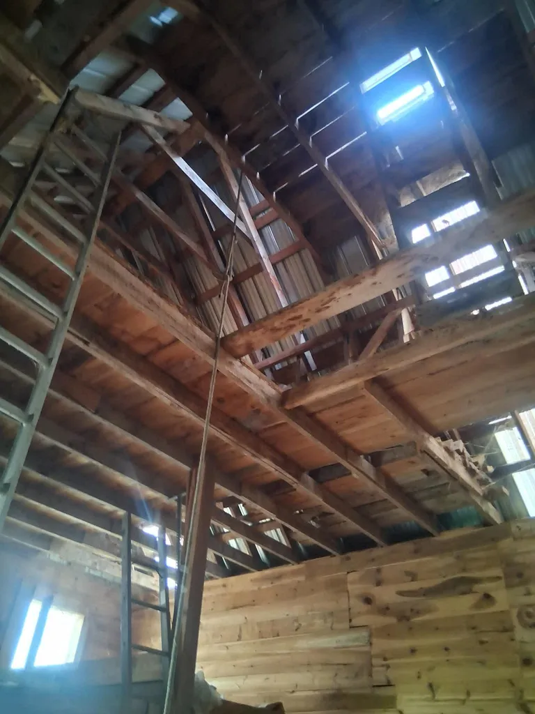 12 N. Fletcher Road Groton NH 03241