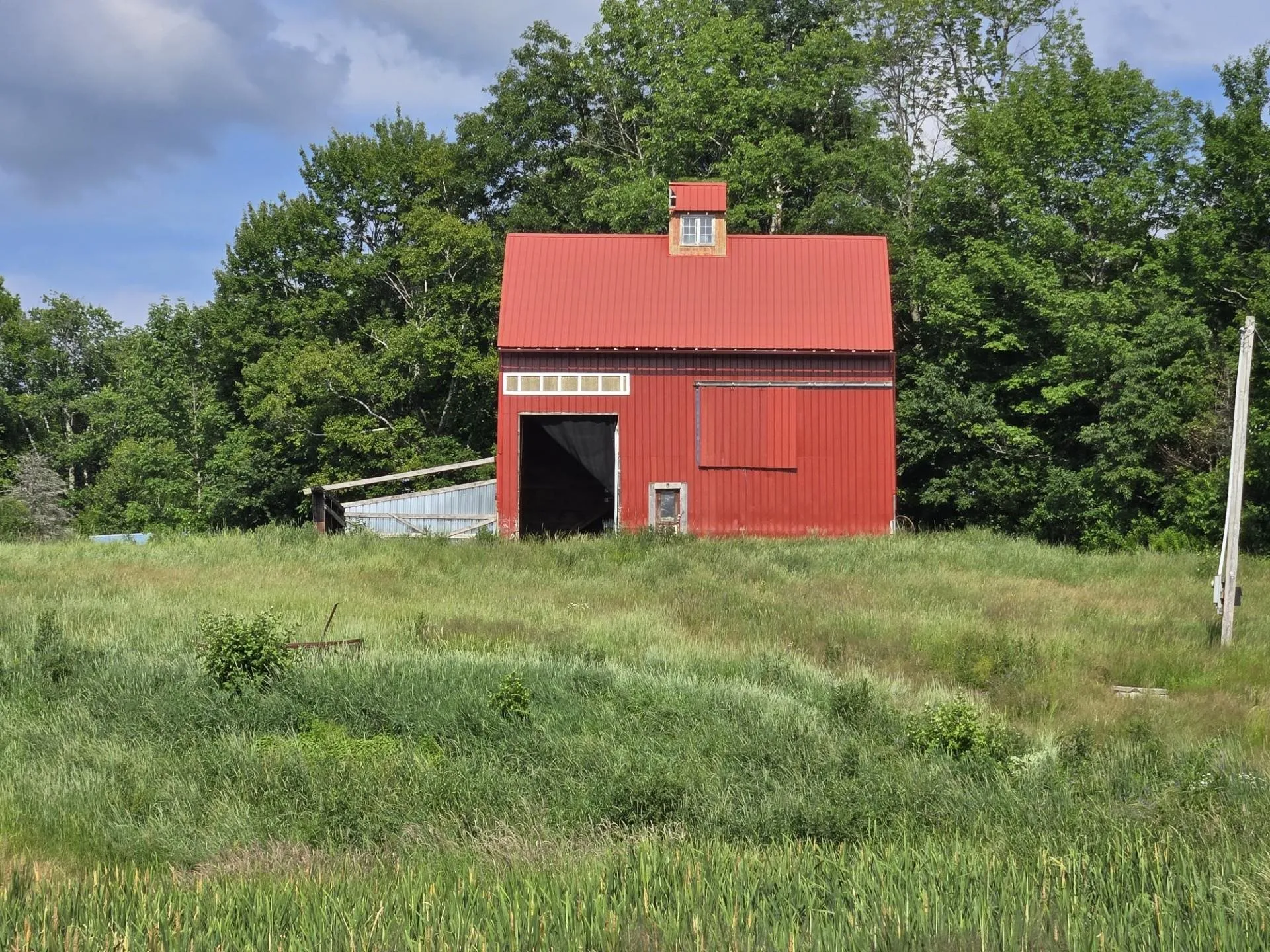 12 N. Fletcher Road Groton NH 03241