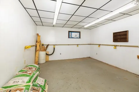 6 Jo-dan Lane Methuen MA 01844