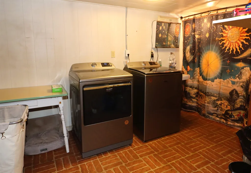614 Cheshire Street Berlin NH 03570