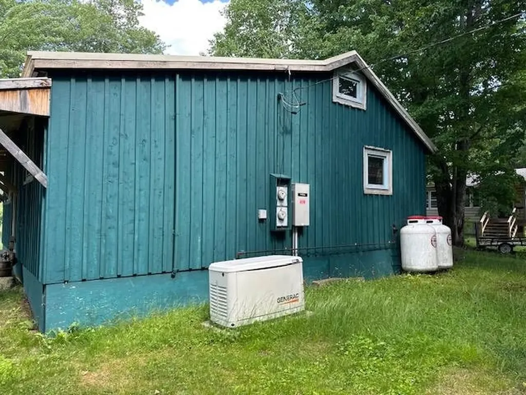 55 Hurlburt Avenue Errol NH 03579