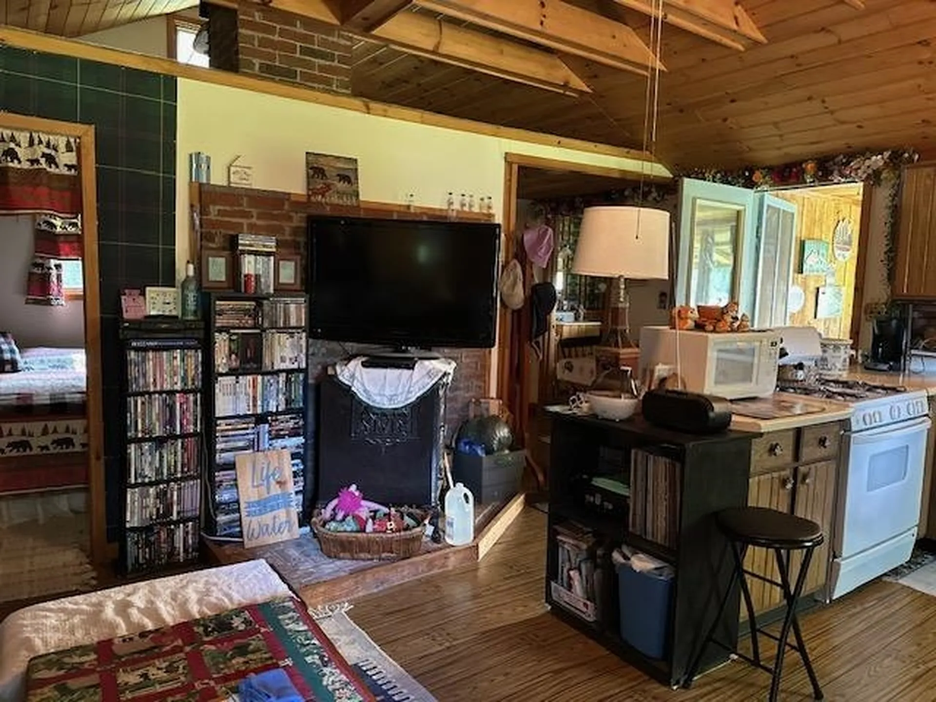 55 Hurlburt Avenue Errol NH 03579