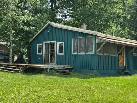 55 Hurlburt Avenue Errol NH 03579