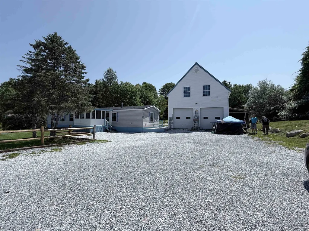 4056 Middle Road Clarendon VT 05759