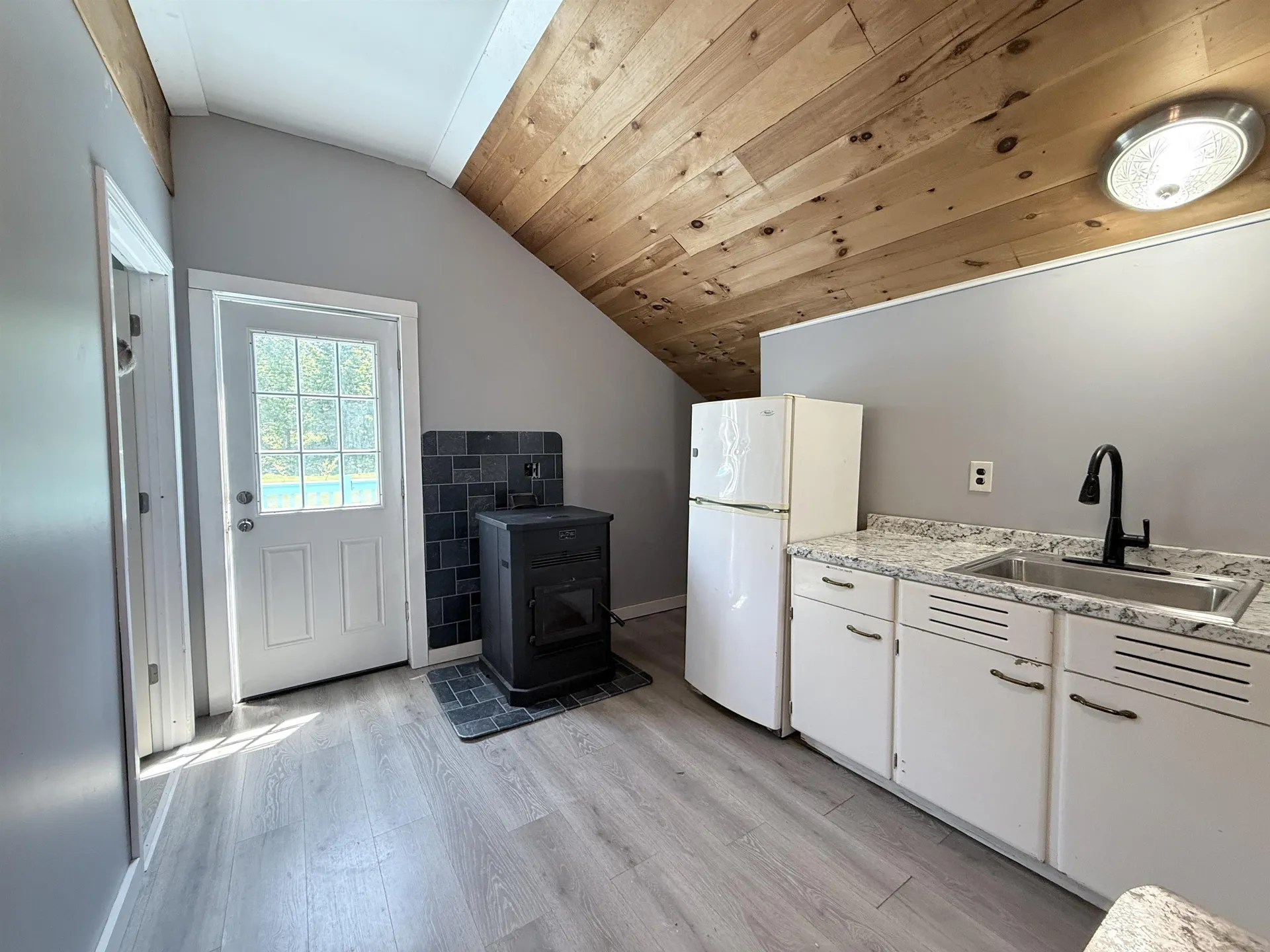 4056 Middle Road Clarendon VT 05759