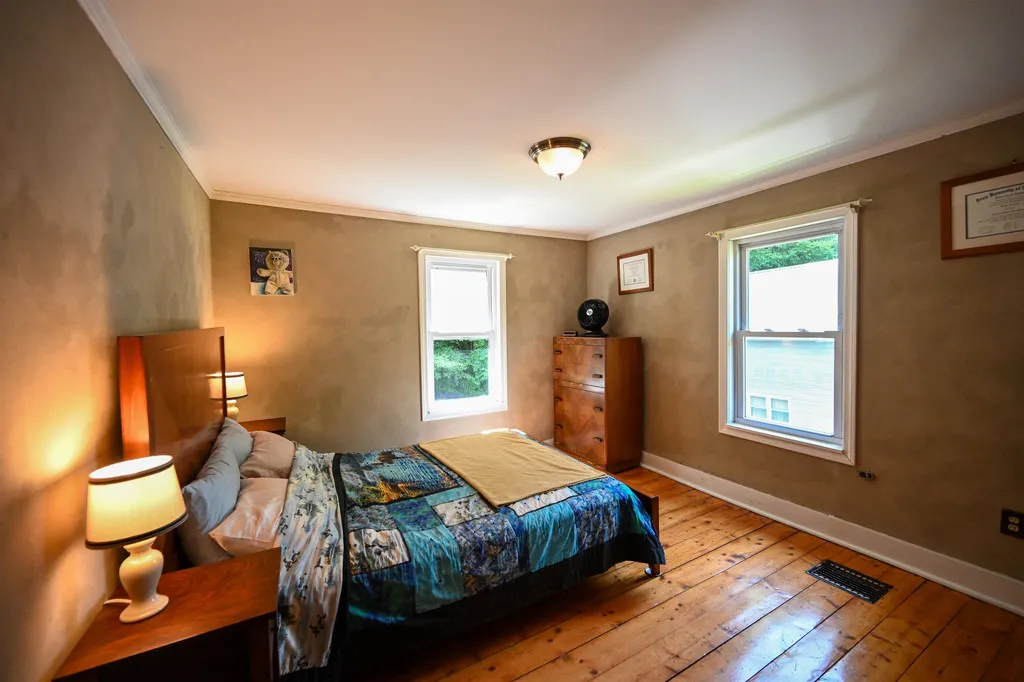 240 Lower Main E Street Johnson VT 05656