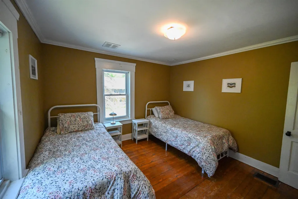 240 Lower Main E Street Johnson VT 05656