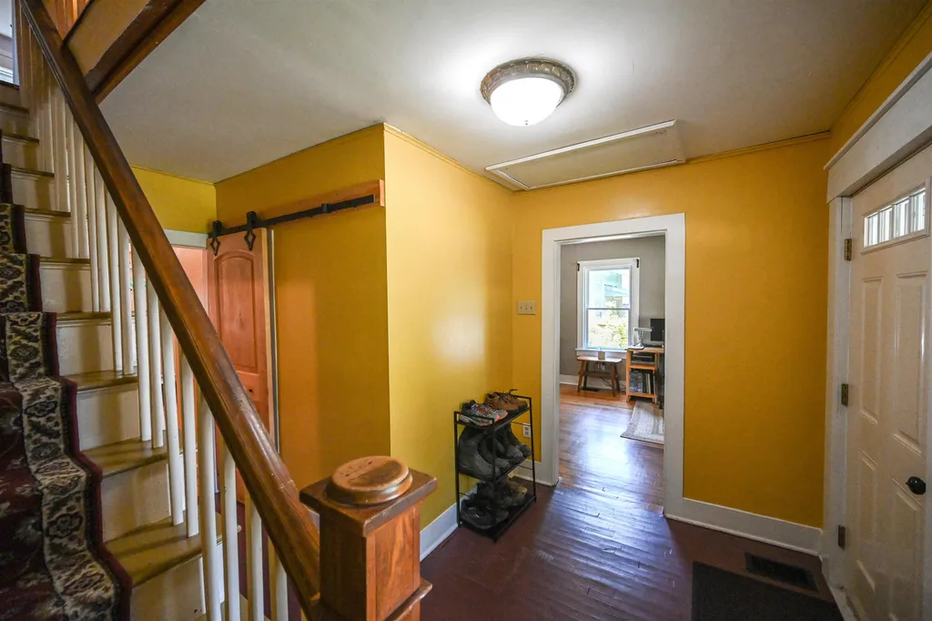240 Lower Main E Street Johnson VT 05656