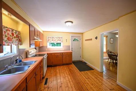 240 Lower Main E Street Johnson VT 05656