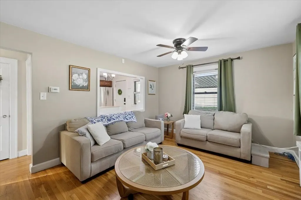 202 Holly Avenue Manchester NH 03103
