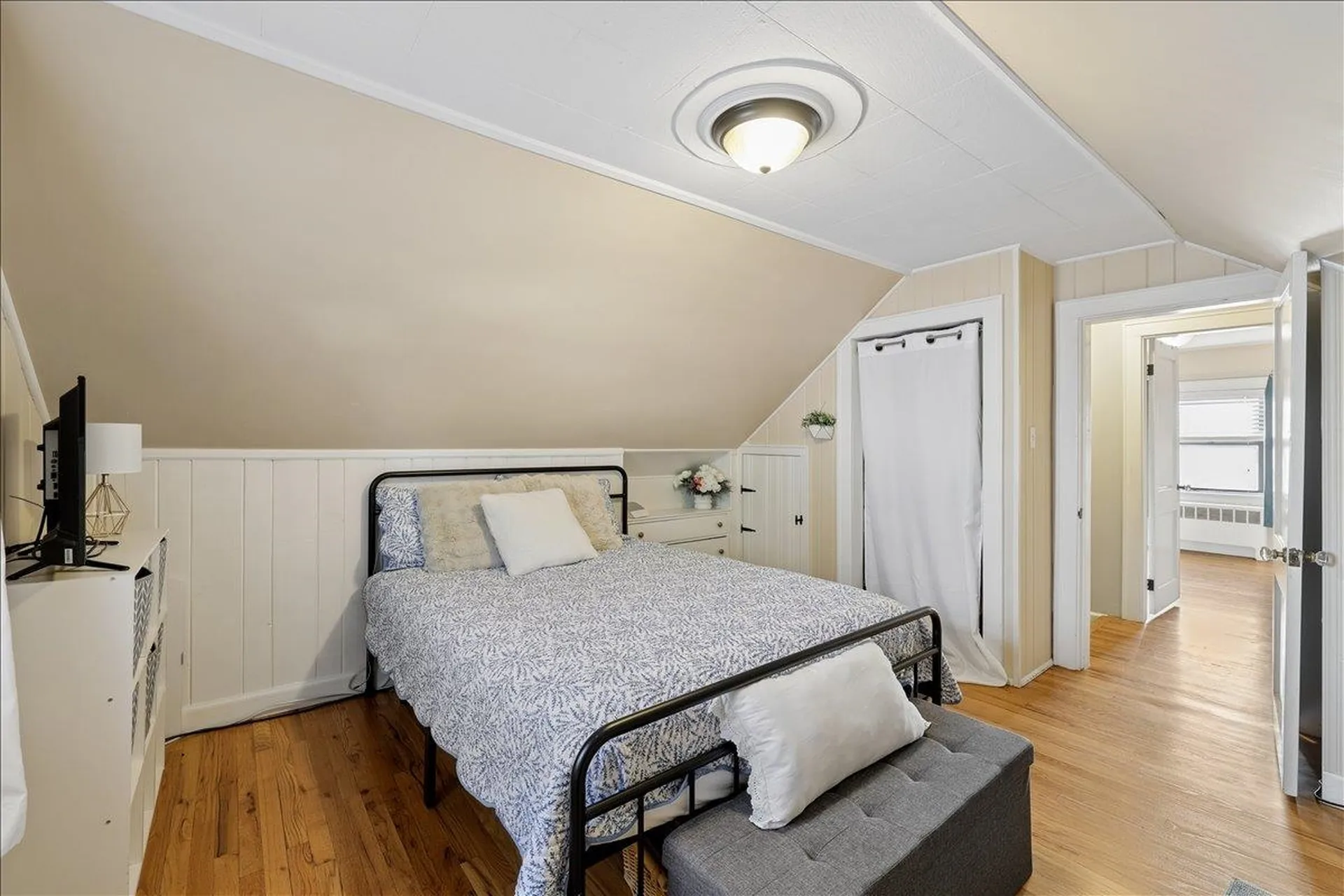 202 Holly Avenue Manchester NH 03103
