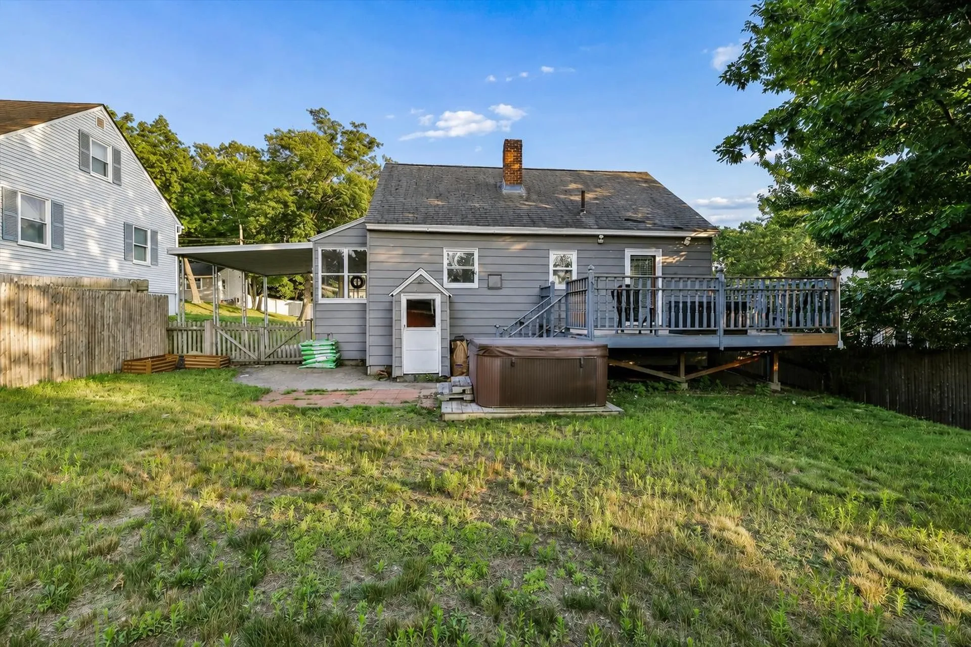 202 Holly Avenue Manchester NH 03103
