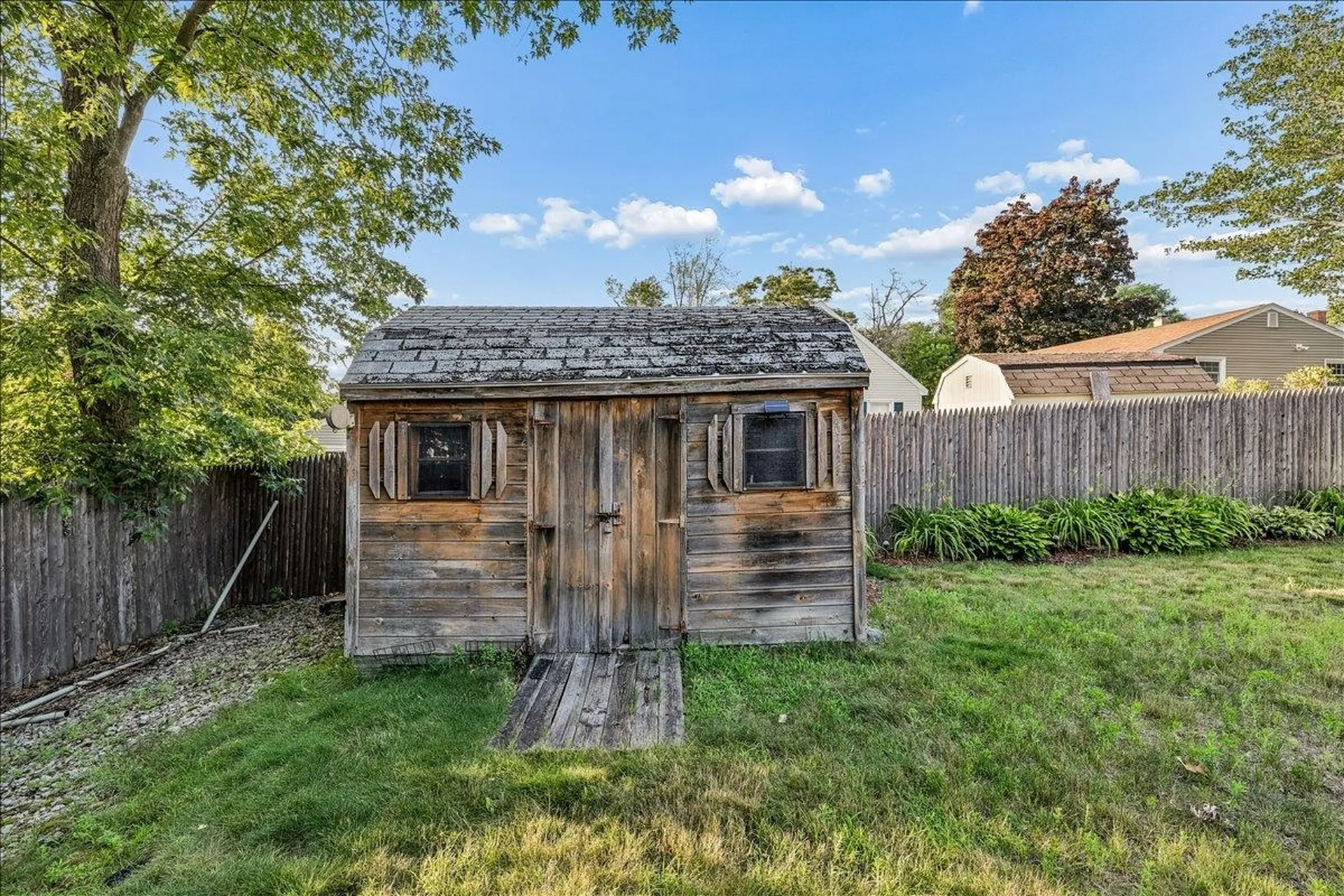 202 Holly Avenue Manchester NH 03103