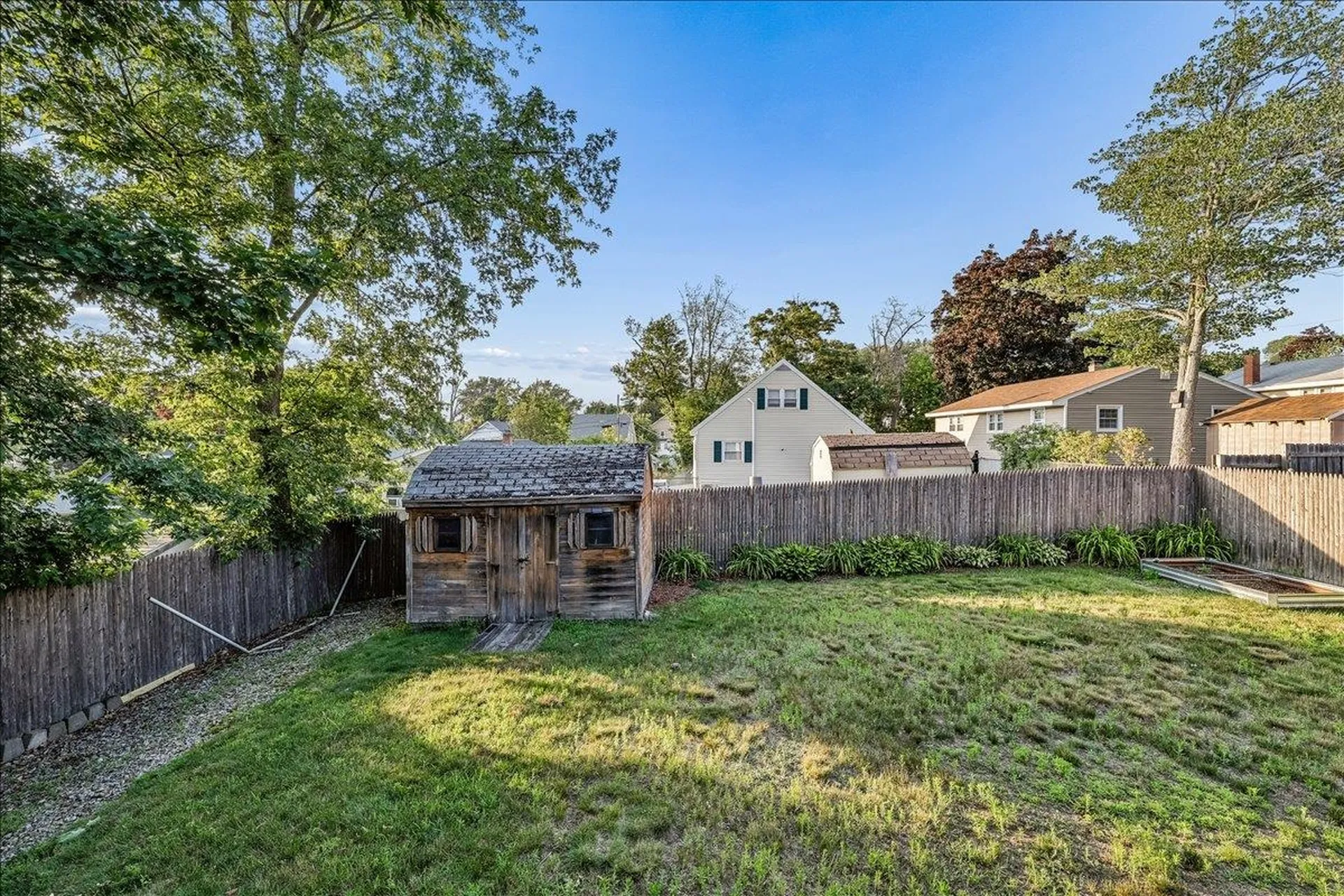 202 Holly Avenue Manchester NH 03103