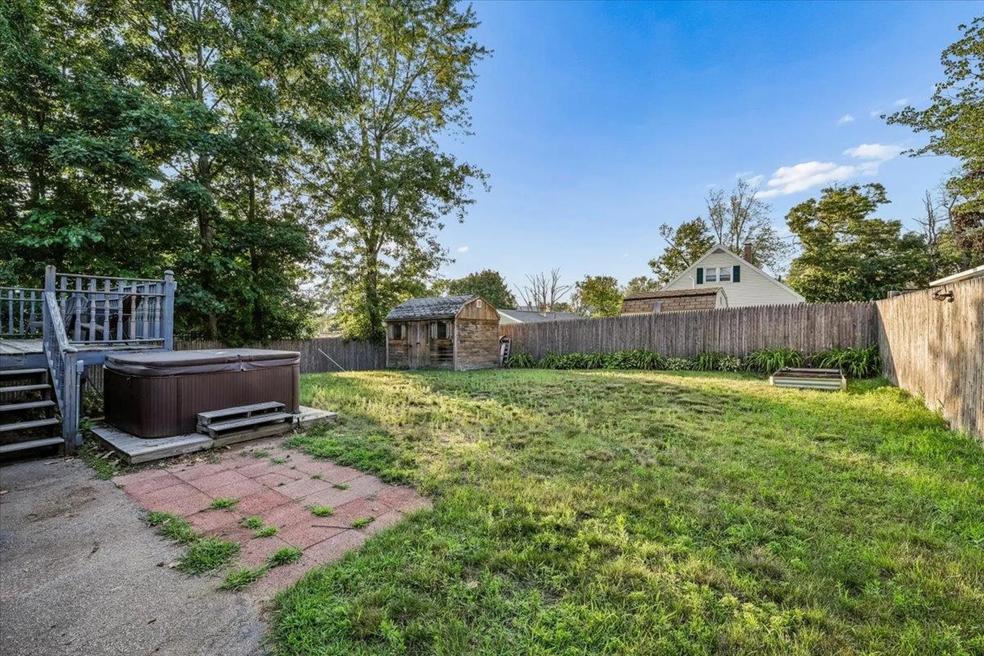 202 Holly Avenue Manchester NH 03103